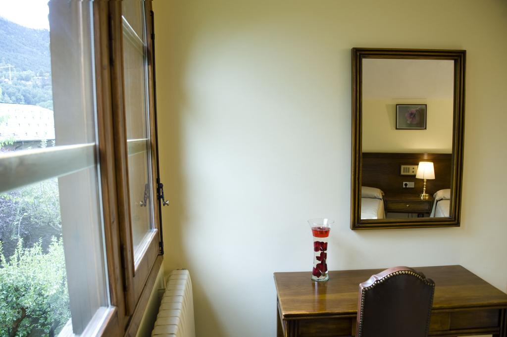 Hotel Santa Bàrbara De La Vall D'ordino Esterno foto