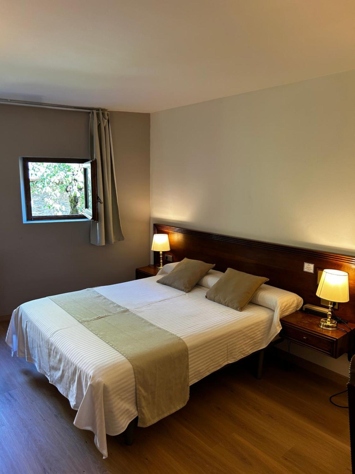Hotel Santa Bàrbara De La Vall D'ordino Esterno foto