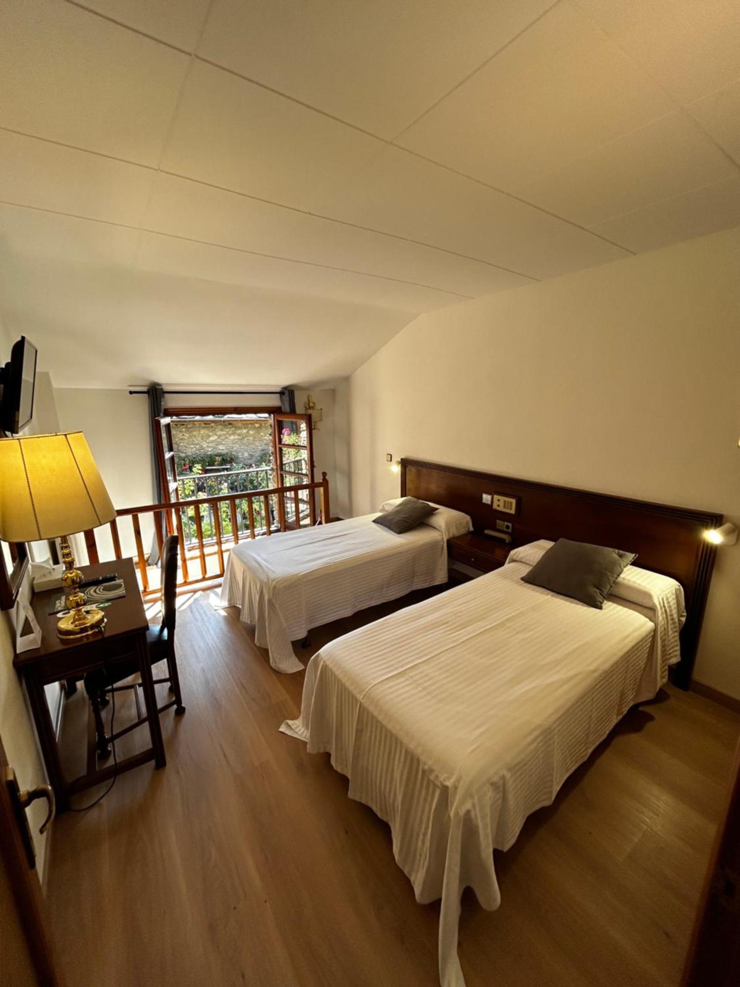 Hotel Santa Bàrbara De La Vall D'ordino Esterno foto