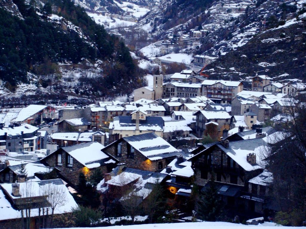 Hotel Santa Bàrbara De La Vall D'ordino Esterno foto