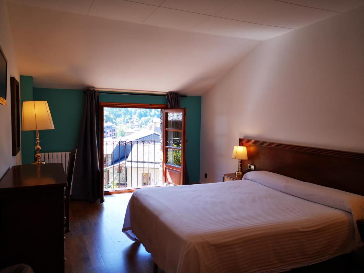 Hotel Santa Bàrbara De La Vall D'ordino Esterno foto